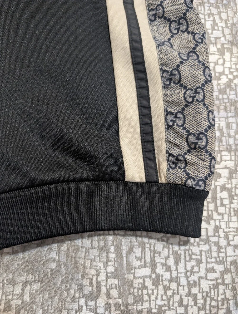 Gucci Technical Jersey GG Monogram Logo Side Ribbon Jogging Pants Men's - Small